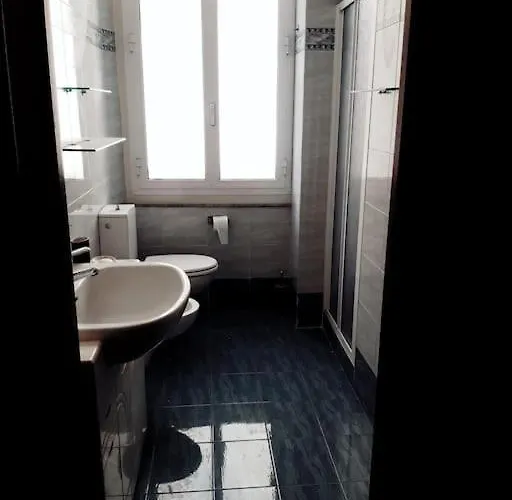 Small Luxury House *