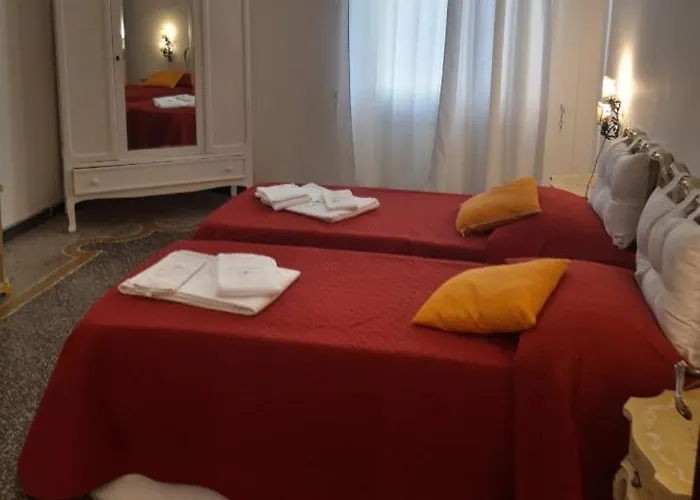 شقة Small Luxury House