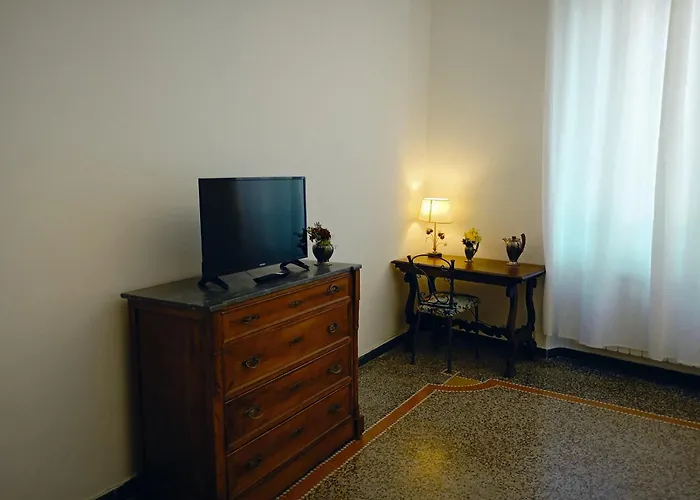 Small Luxury House شقة لا سبيتسْيا